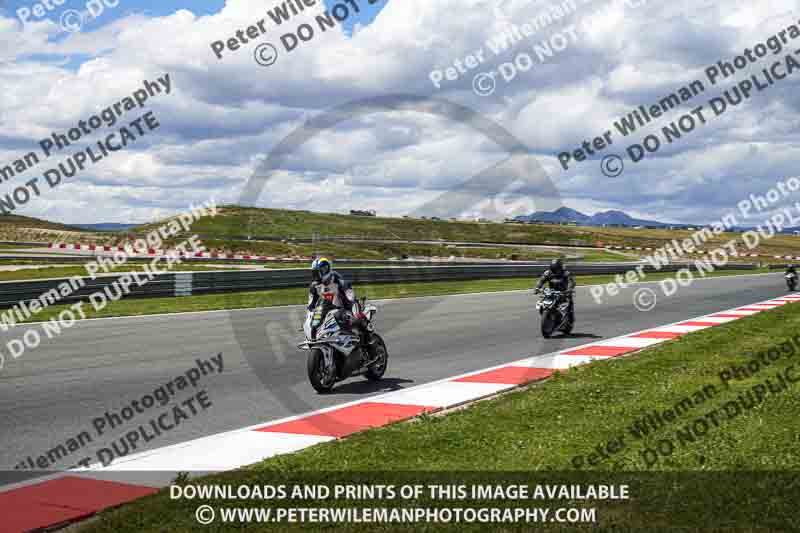 cadwell no limits trackday;cadwell park;cadwell park photographs;cadwell trackday photographs;enduro digital images;event digital images;eventdigitalimages;navarra;no limits trackdays;peter wileman photography;racing digital images;trackday digital images;trackday photos